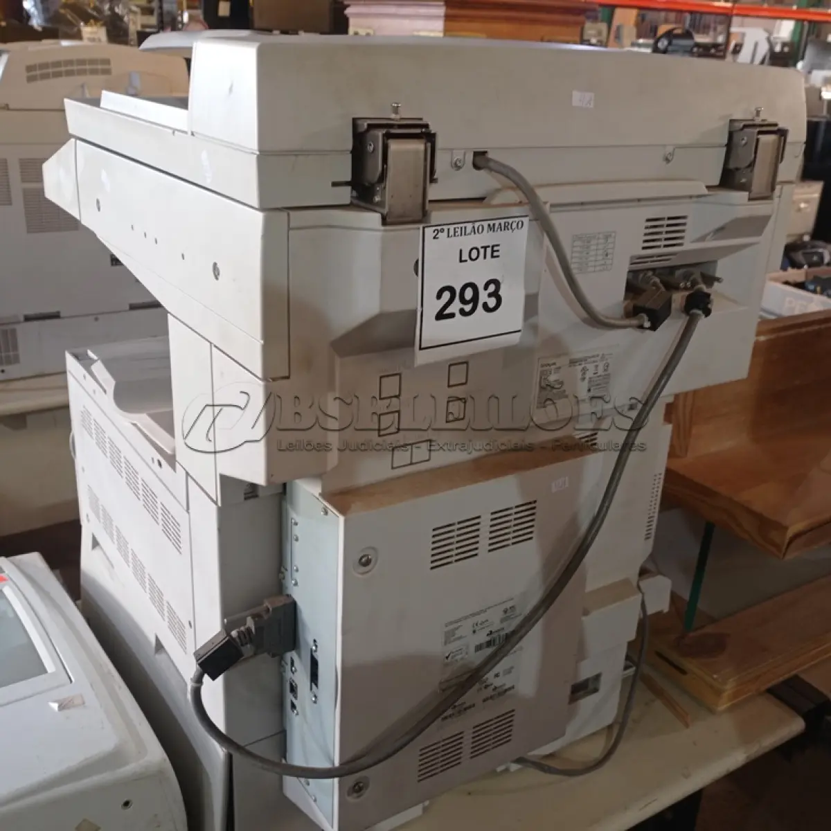 LOTE 293 - 01 IMPRESSORA LEXMARK X860DE. (NO ESTADO) ATENÇÃO! FAZER A VISITAÇÃO ANTES DE ARREMATAR, NÃO SABEMOS SE FUNCIONA. LEILÃO NÃO TEM GARANTIA E NEM DEVOLUÇÃO, SUJEITO A POSSÍVEIS AVARIAS VISÍVEIS/OCULTAS E/OU AUSÊNCIA DE COMPONENTES.