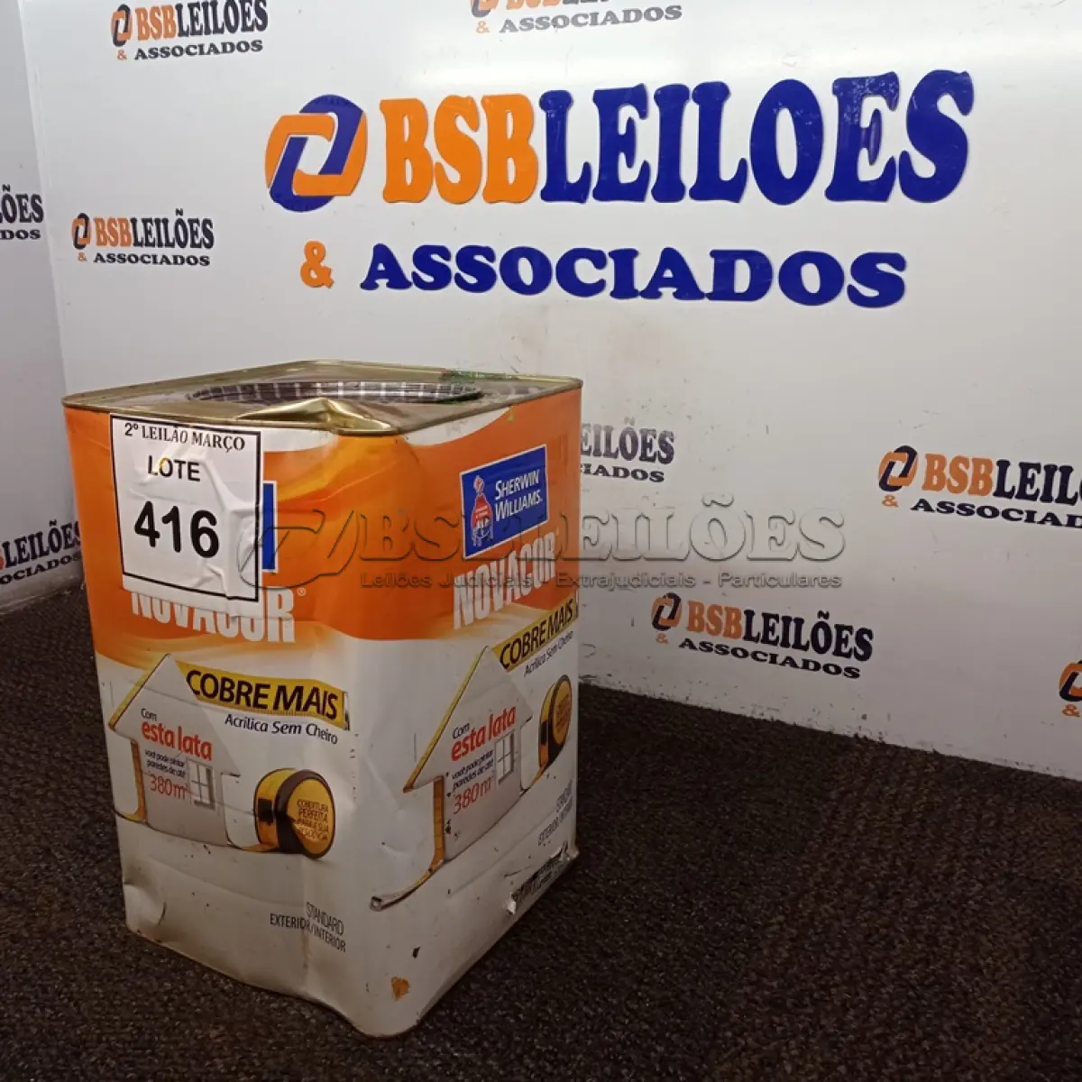 LOTE 416 - 01 LATA DE TINTA MARCA SHERWIN WILLIANS COR VERDE LIMÃO FOSCO 18 L. (NO ESTADO) ATENÇÃO! FAZER A VISITAÇÃO ANTES DE ARREMATAR, NÃO SABEMOS SE FUNCIONA. LEILÃO NÃO TEM GARANTIA E NEM DEVOLUÇÃO, SUJEITO A POSSÍVEIS AVARIAS VISÍVEIS/OCULTAS E/OU AUSÊNCIA DE COMPONENTES.