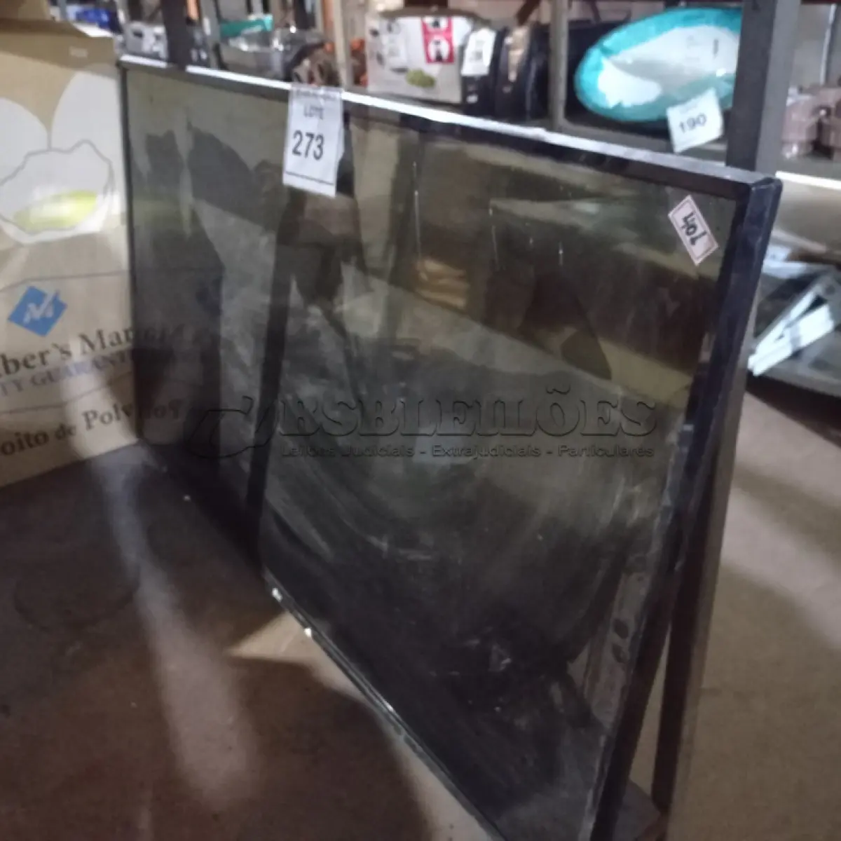 LOTE 273 - 01 TV LG 49” COM AVARIAS (NO ESTADO) ATENÇÃO! FAZER A VISITAÇÃO ANTES DE ARREMATAR, NÃO SABEMOS SE FUNCIONA. LEILÃO NÃO TEM GARANTIA E NEM DEVOLUÇÃO, SUJEITO A POSSÍVEIS AVARIAS VISÍVEIS/OCULTAS E/OU AUSÊNCIA DE COMPONENTES.