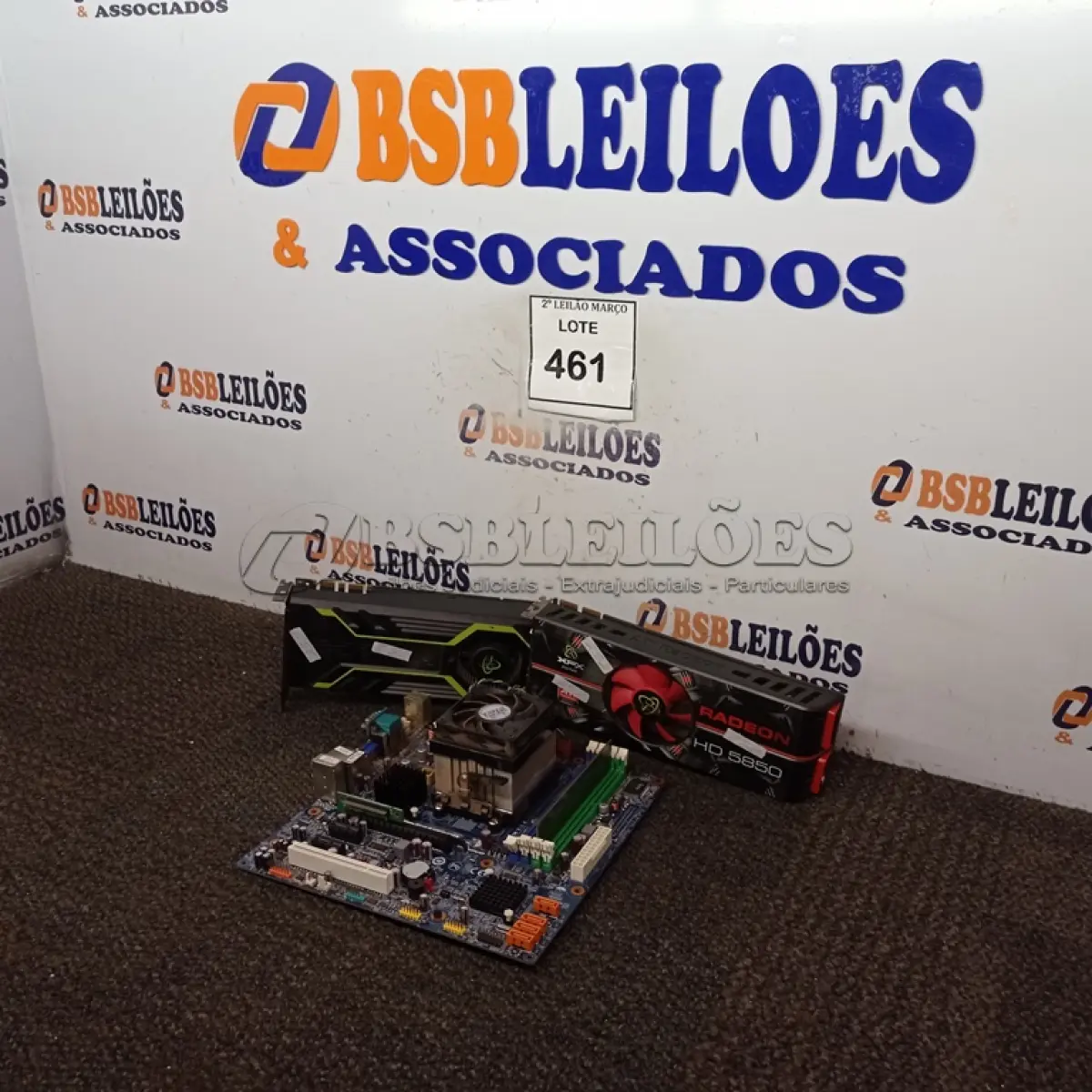 LOTE 461 - 01 PLACA MÃE I5 E 02 PLACAS DE VÍDEOS COM AVARIAS. (NO ESTADO) ATENÇÃO! FAZER A VISITAÇÃO ANTES DE ARREMATAR, NÃO SABEMOS SE FUNCIONA. LEILÃO NÃO TEM GARANTIA E NEM DEVOLUÇÃO, SUJEITO A POSSÍVEIS AVARIAS VISÍVEIS/OCULTAS E/OU AUSÊNCIA DE COMPONENTES.