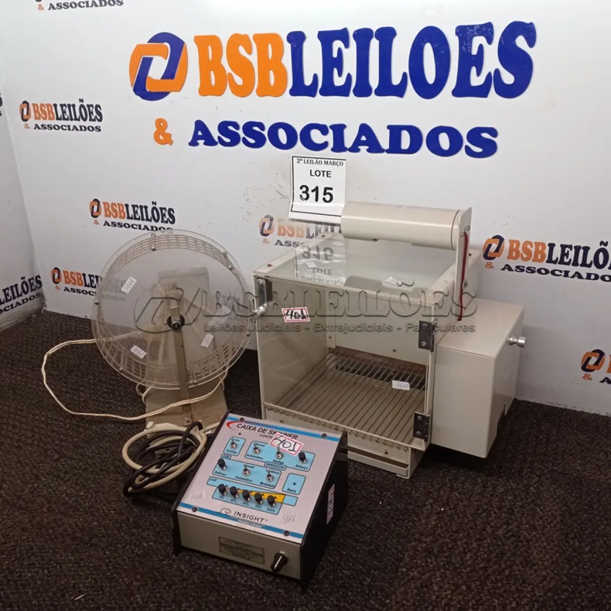 LOTE 315 - 01 LOTE COM MATERIAIS PARA LABORATÓRIO.  (NO ESTADO) ATENÇÃO! FAZER A VISITAÇÃO ANTES DE ARREMATAR, NÃO SABEMOS SE FUNCIONA. LEILÃO NÃO TEM GARANTIA E NEM DEVOLUÇÃO, SUJEITO A POSSÍVEIS AVARIAS VISÍVEIS/OCULTAS E/OU AUSÊNCIA DE COMPONENTES.