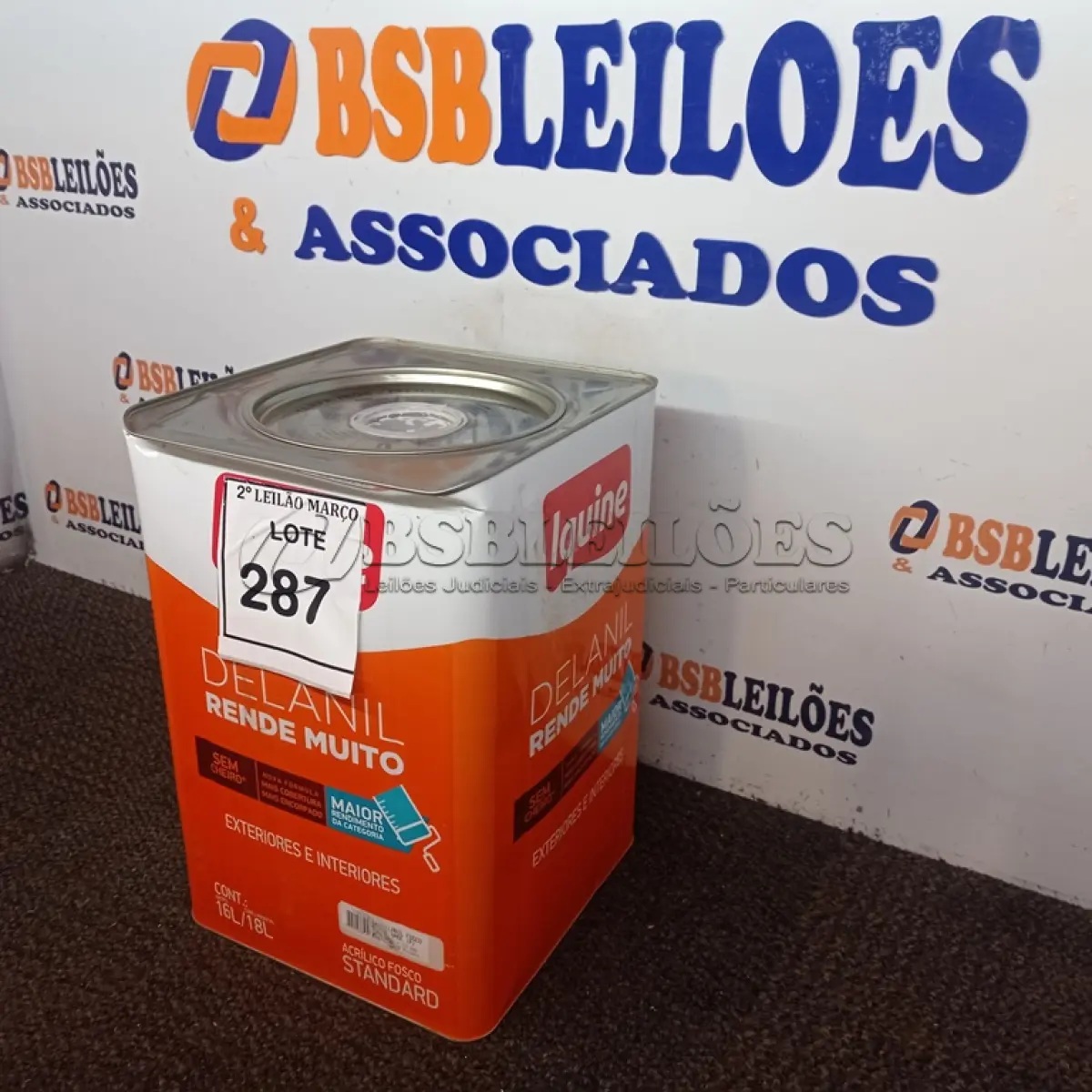 LOTE 287 - 01 LATA DE TINTA IQUINE DELANIL EXTERIOR E INTERIOR BASE P FOSCO 18 L. (NO ESTADO) ATENÇÃO! FAZER A VISITAÇÃO ANTES DE ARREMATAR, NÃO SABEMOS SE FUNCIONA. LEILÃO NÃO TEM GARANTIA E NEM DEVOLUÇÃO, SUJEITO A POSSÍVEIS AVARIAS VISÍVEIS/OCULTAS E/OU AUSÊNCIA DE COMPONENTES.