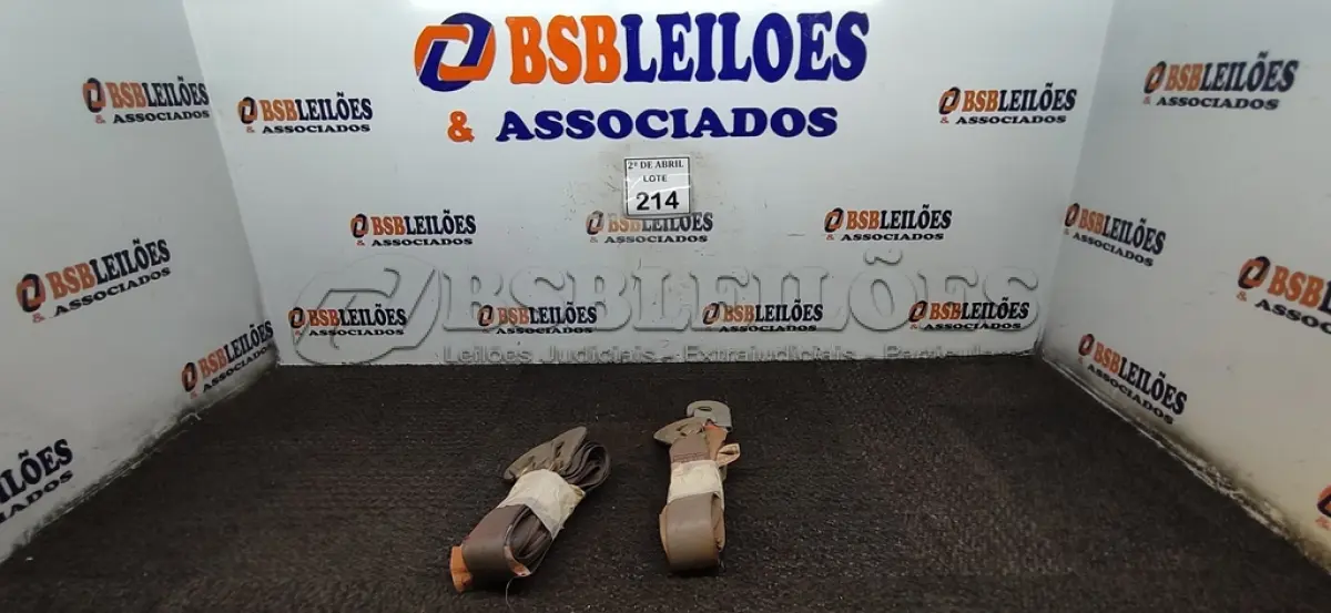LOTE 214 - 02 CINTAS PARA SEGURANÇA. (NO ESTADO) ATENÇÃO! FAZER A VISITAÇÃO ANTES DE ARREMATAR, NÃO SABEMOS SE FUNCIONA. LEILÃO NÃO TEM GARANTIA E NEM DEVOLUÇÃO, SUJEITO A POSSÍVEIS AVARIAS VISÍVEIS/OCULTAS E/OU AUSÊNCIA DE COMPONENTES.