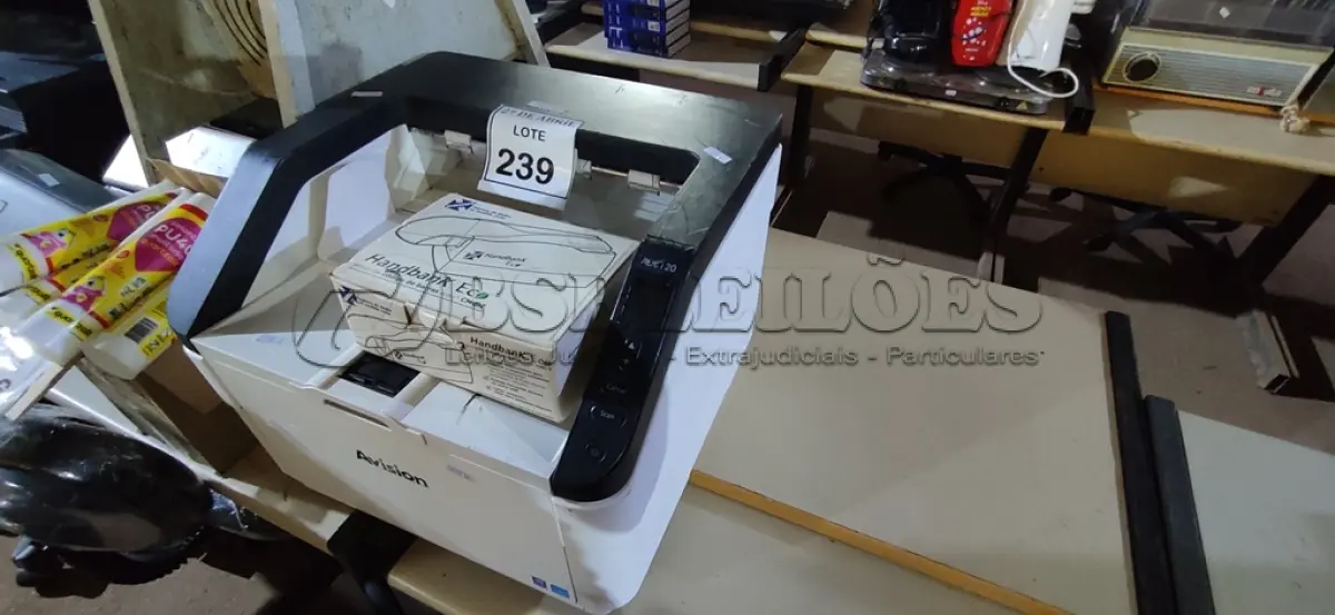 LOTE 239 - 01 SCANNER AVISION. (NO ESTADO) ATENÇÃO! FAZER A VISITAÇÃO ANTES DE ARREMATAR, NÃO SABEMOS SE FUNCIONA. LEILÃO NÃO TEM GARANTIA E NEM DEVOLUÇÃO, SUJEITO A POSSÍVEIS AVARIAS VISÍVEIS/OCULTAS E/OU AUSÊNCIA DE COMPONENTES.