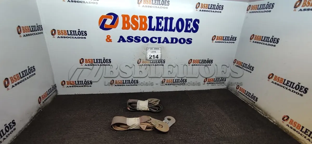 LOTE 214 - 02 CINTAS PARA SEGURANÇA. (NO ESTADO) ATENÇÃO! FAZER A VISITAÇÃO ANTES DE ARREMATAR, NÃO SABEMOS SE FUNCIONA. LEILÃO NÃO TEM GARANTIA E NEM DEVOLUÇÃO, SUJEITO A POSSÍVEIS AVARIAS VISÍVEIS/OCULTAS E/OU AUSÊNCIA DE COMPONENTES.