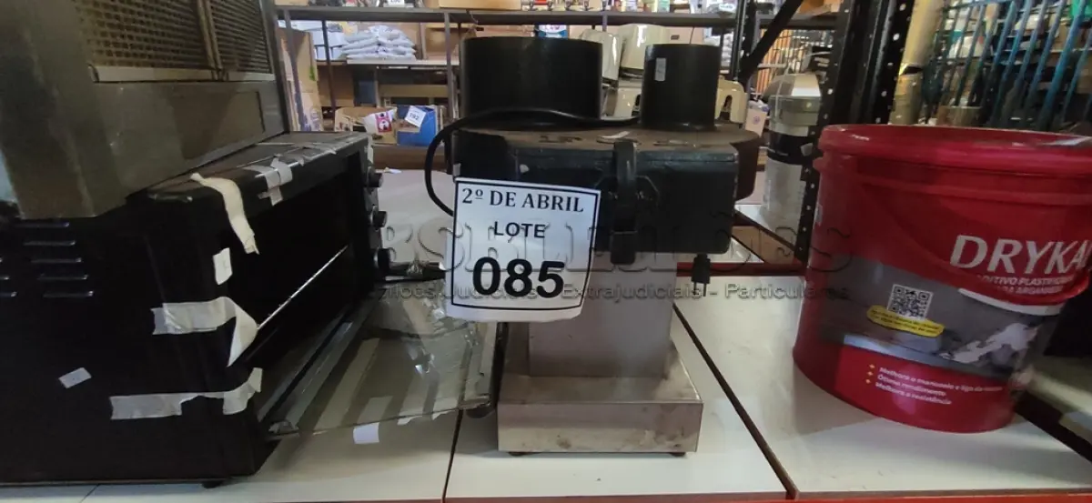 LOTE 085