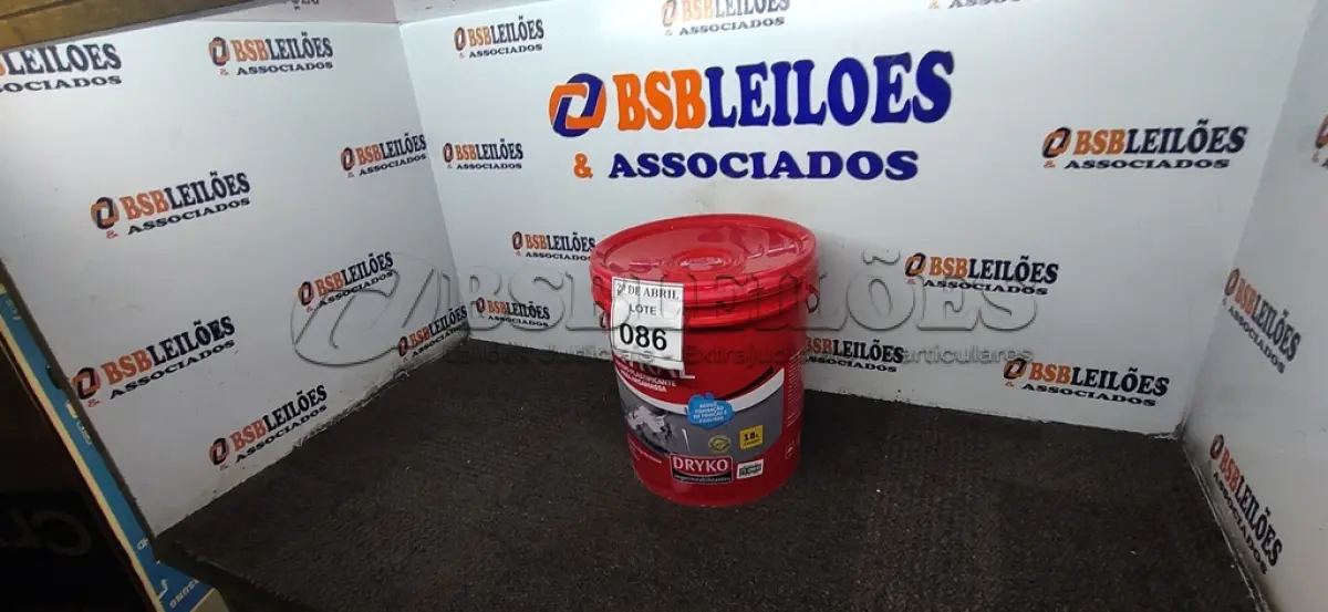 LOTE 086 - 01 GALÃO DE 18L DE ADITIVO PLASTIFICANTE PARA ARGAMASSA MARCA DRYKAL. (NOVO) (NO ESTADO) ATENÇÃO! FAZER A VISITAÇÃO ANTES DE ARREMATAR, NÃO SABEMOS SE FUNCIONA. LEILÃO NÃO TEM GARANTIA E NEM DEVOLUÇÃO, SUJEITO A POSSÍVEIS AVARIAS VISÍVEIS/OCULTAS E/OU AUSÊNCIA DE COMPONENTES.