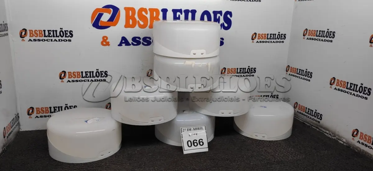 LOTE 066 - 05 DISPENSES P/PAPEL. (NO ESTADO) ATENÇÃO! FAZER A VISITAÇÃO ANTES DE ARREMATAR, NÃO SABEMOS SE FUNCIONA. LEILÃO NÃO TEM GARANTIA E NEM DEVOLUÇÃO, SUJEITO A POSSÍVEIS AVARIAS VISÍVEIS/OCULTAS E/OU AUSÊNCIA DE COMPONENTES.