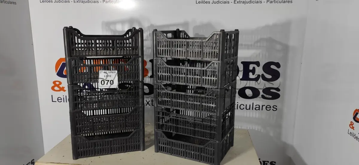 LOTE 070 - 10 CESTAS ORGANIZADORAS. (NO ESTADO) ATENÇÃO! FAZER A VISITAÇÃO ANTES DE ARREMATAR, NÃO SABEMOS SE FUNCIONA. LEILÃO NÃO TEM GARANTIA E NEM DEVOLUÇÃO, SUJEITO A POSSÍVEIS AVARIAS VISÍVEIS/OCULTAS E/OU AUSÊNCIA DE COMPONENTES.