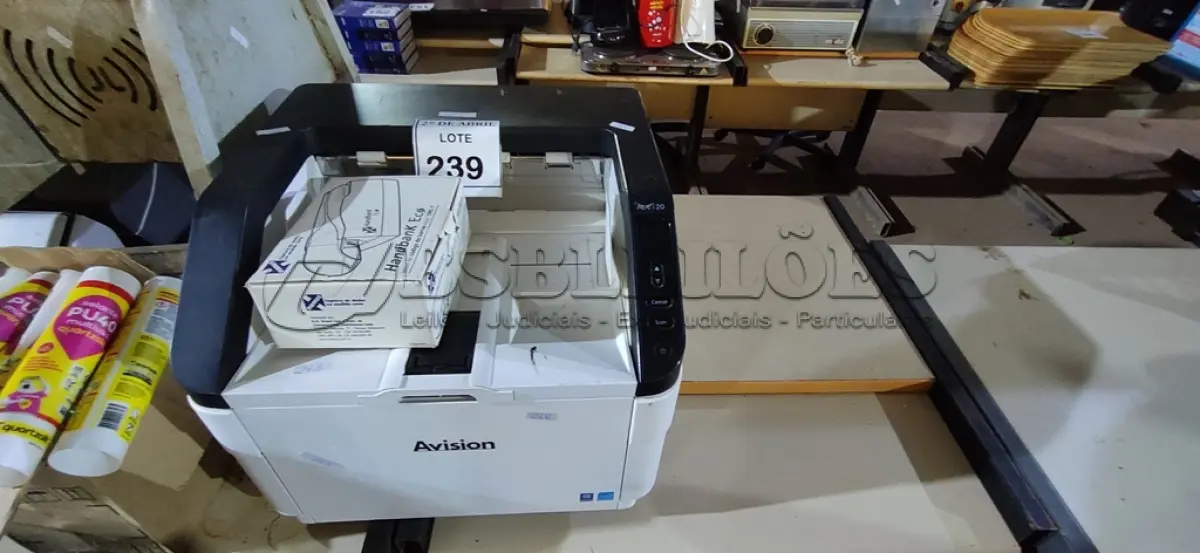LOTE 239 - 01 SCANNER AVISION. (NO ESTADO) ATENÇÃO! FAZER A VISITAÇÃO ANTES DE ARREMATAR, NÃO SABEMOS SE FUNCIONA. LEILÃO NÃO TEM GARANTIA E NEM DEVOLUÇÃO, SUJEITO A POSSÍVEIS AVARIAS VISÍVEIS/OCULTAS E/OU AUSÊNCIA DE COMPONENTES.