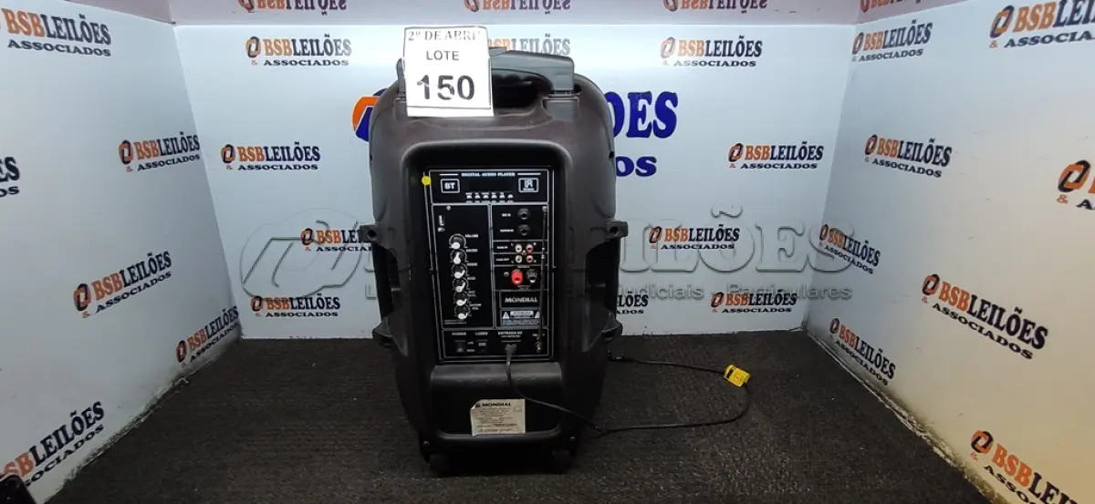 LOTE 150 - 01 CAIXA DE SOM MONDIAL COM BLUETOOTH. (NO ESTADO) ATENÇÃO! FAZER A VISITAÇÃO ANTES DE ARREMATAR, NÃO SABEMOS SE FUNCIONA. LEILÃO NÃO TEM GARANTIA E NEM DEVOLUÇÃO, SUJEITO A POSSÍVEIS AVARIAS VISÍVEIS/OCULTAS E/OU AUSÊNCIA DE COMPONENTES.