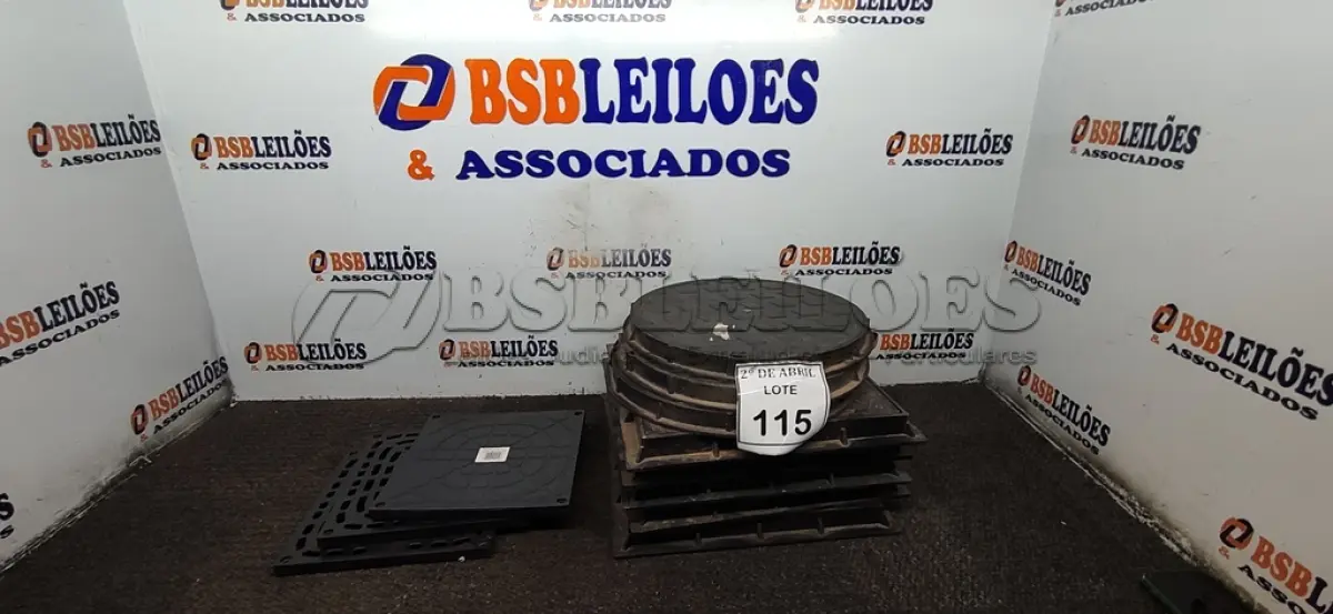 LOTE 115 - 01 LOTE COM TAMPAS DIVERSAS. (NO ESTADO) ATENÇÃO! FAZER A VISITAÇÃO ANTES DE ARREMATAR, NÃO SABEMOS SE FUNCIONA. LEILÃO NÃO TEM GARANTIA E NEM DEVOLUÇÃO, SUJEITO A POSSÍVEIS AVARIAS VISÍVEIS/OCULTAS E/OU AUSÊNCIA DE COMPONENTES.