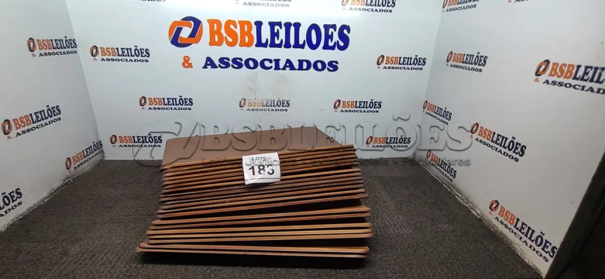 LOTE 183 - 20 TÁBUAS. (NO ESTADO) ATENÇÃO! FAZER A VISITAÇÃO ANTES DE ARREMATAR, NÃO SABEMOS SE FUNCIONA. LEILÃO NÃO TEM GARANTIA E NEM DEVOLUÇÃO, SUJEITO A POSSÍVEIS AVARIAS VISÍVEIS/OCULTAS E/OU AUSÊNCIA DE COMPONENTES.