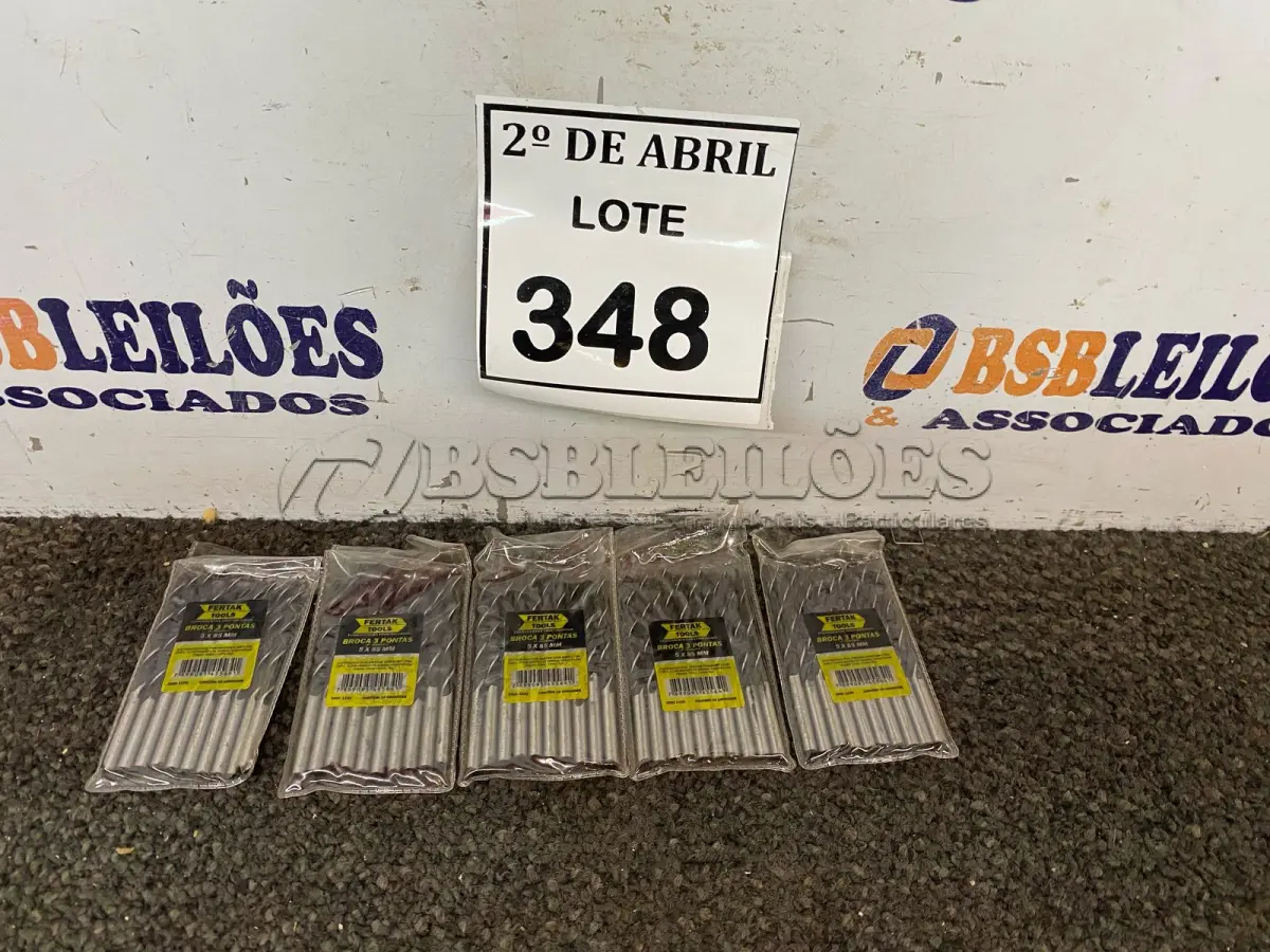 LOTE 348 - 50 BROCAS 5X85MM PARA MADEIRA. (NO ESTADO) ATENÇÃO! FAZER A VISITAÇÃO ANTES DE ARREMATAR, NÃO SABEMOS SE FUNCIONA. LEILÃO NÃO TEM GARANTIA E NEM DEVOLUÇÃO, SUJEITO A POSSÍVEIS AVARIAS VISÍVEIS/OCULTAS E/OU AUSÊNCIA DE COMPONENTES.