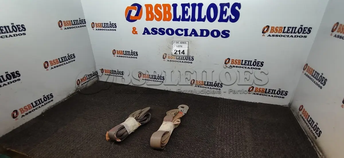 LOTE 214 - 02 CINTAS PARA SEGURANÇA. (NO ESTADO) ATENÇÃO! FAZER A VISITAÇÃO ANTES DE ARREMATAR, NÃO SABEMOS SE FUNCIONA. LEILÃO NÃO TEM GARANTIA E NEM DEVOLUÇÃO, SUJEITO A POSSÍVEIS AVARIAS VISÍVEIS/OCULTAS E/OU AUSÊNCIA DE COMPONENTES.