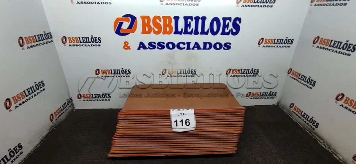 LOTE 116 - 20 TÁBUAS. (NO ESTADO) ATENÇÃO! FAZER A VISITAÇÃO ANTES DE ARREMATAR, NÃO SABEMOS SE FUNCIONA. LEILÃO NÃO TEM GARANTIA E NEM DEVOLUÇÃO, SUJEITO A POSSÍVEIS AVARIAS VISÍVEIS/OCULTAS E/OU AUSÊNCIA DE COMPONENTES.