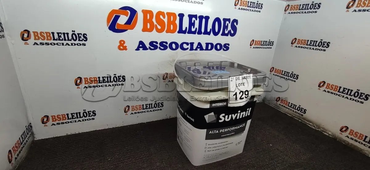 LOTE 129 - 01 GALÃO DE TINTA SUVINIL DE 18L PARA INTERIORES ACABAMENTO FOSCO BRANCO. (NOVO) (NO ESTADO) ATENÇÃO! FAZER A VISITAÇÃO ANTES DE ARREMATAR, NÃO SABEMOS SE FUNCIONA. LEILÃO NÃO TEM GARANTIA E NEM DEVOLUÇÃO, SUJEITO A POSSÍVEIS AVARIAS VISÍVEIS/OCULTAS E/OU AUSÊNCIA DE COMPONENTES.