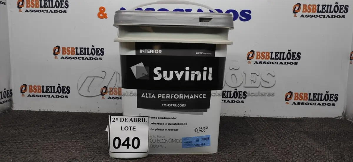 LOTE 040 - 01 BALDE DE TINTA SUVINIL INTERIORES FOSCOS 18L NA COR FOSCO BRANCO. VENCIMENTO 10/2027 (NOVO) (NO ESTADO) ATENÇÃO! FAZER A VISITAÇÃO ANTES DE ARREMATAR, NÃO SABEMOS SE FUNCIONA. LEILÃO NÃO TEM GARANTIA E NEM DEVOLUÇÃO, SUJEITO A POSSÍVEIS AVARIAS VISÍVEIS/OCULTAS E/OU AUSÊNCIA DE COMPONENTES.