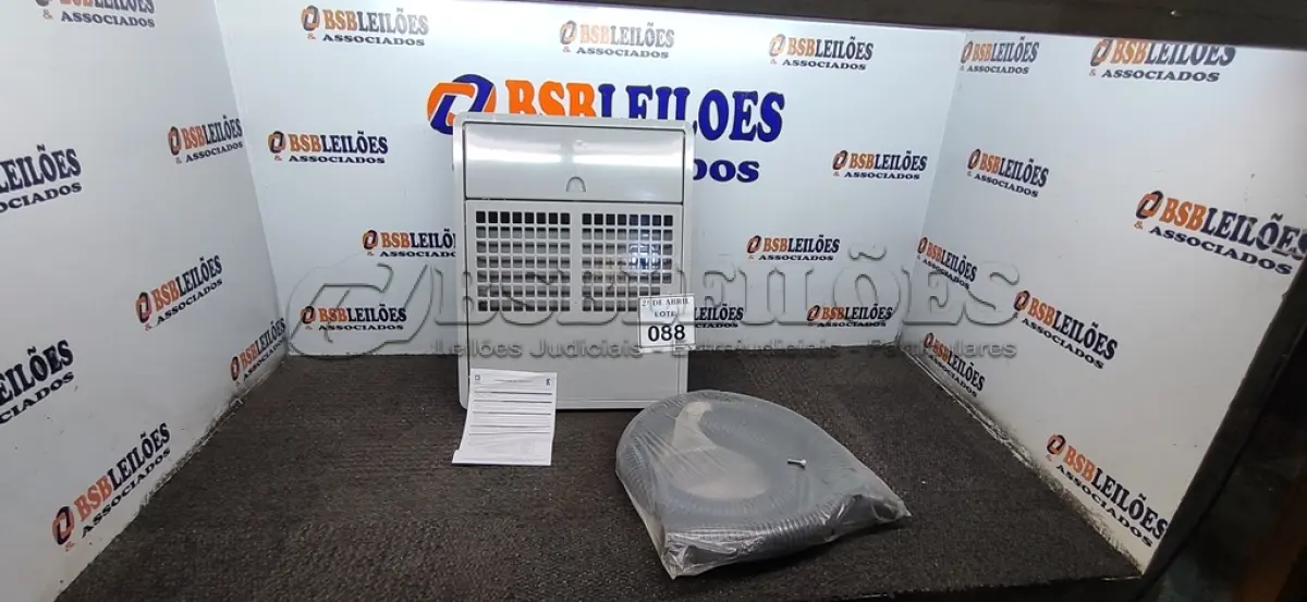 LOTE 088 - 01 CAIXA PLÁSTICA PARA UNIDADE DE MEDIÇÃO DE LIGAÇÃO DE ÁGUA SANEAGO. (NO ESTADO) ATENÇÃO! FAZER A VISITAÇÃO ANTES DE ARREMATAR, NÃO SABEMOS SE FUNCIONA. LEILÃO NÃO TEM GARANTIA E NEM DEVOLUÇÃO, SUJEITO A POSSÍVEIS AVARIAS VISÍVEIS/OCULTAS E/OU AUSÊNCIA DE COMPONENTES.