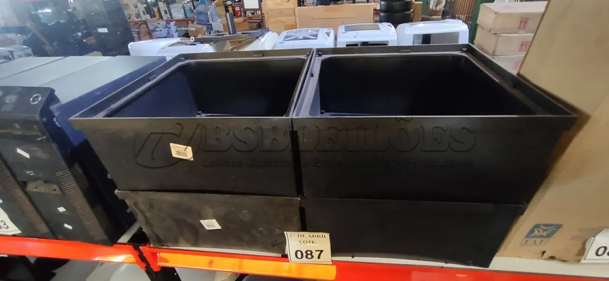 LOTE 087 - 04 PROLONGADORES DE CAIXA DE PASSAGEM. (NO ESTADO) ATENÇÃO! FAZER A VISITAÇÃO ANTES DE ARREMATAR, NÃO SABEMOS SE FUNCIONA. LEILÃO NÃO TEM GARANTIA E NEM DEVOLUÇÃO, SUJEITO A POSSÍVEIS AVARIAS VISÍVEIS/OCULTAS E/OU AUSÊNCIA DE COMPONENTES.