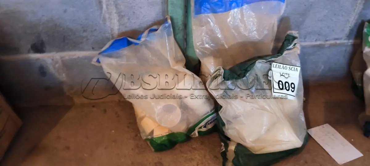 LOTE 009 - 01 LOTE COM CONEXÕES REDUÇÃO 75X 50.  (NO ESTADO) ATENÇÃO! FAZER A VISITAÇÃO ANTES DE ARREMATAR, NÃO SABEMOS SE FUNCIONA. LEILÃO NÃO TEM GARANTIA E NEM DEVOLUÇÃO, SUJEITO A POSSÍVEIS AVARIAS VISÍVEIS/OCULTAS E/OU AUSÊNCIA DE COMPONENTES.