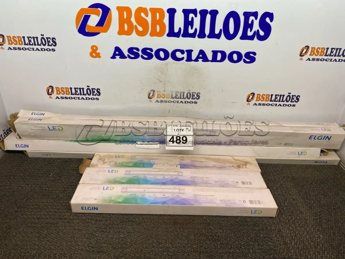 LOTE 489 - 07 LÂMPADAS DE LED ELGIN. (NO ESTADO) ATENÇÃO! FAZER A VISITAÇÃO ANTES DE ARREMATAR, NÃO SABEMOS SE FUNCIONA. LEILÃO NÃO TEM GARANTIA E NEM DEVOLUÇÃO, SUJEITO A POSSÍVEIS AVARIAS VISÍVEIS/OCULTAS E/OU AUSÊNCIA DE COMPONENTES.