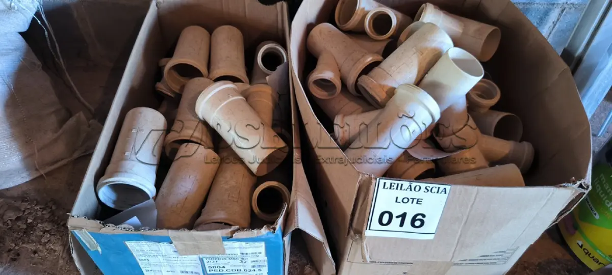 LOTE 016 - 01 LOTE COM CONEXÕES JUNÇÃO Y75X50.   (NO ESTADO) ATENÇÃO! FAZER A VISITAÇÃO ANTES DE ARREMATAR, NÃO SABEMOS SE FUNCIONA. LEILÃO NÃO TEM GARANTIA E NEM DEVOLUÇÃO, SUJEITO A POSSÍVEIS AVARIAS VISÍVEIS/OCULTAS E/OU AUSÊNCIA DE COMPONENTES.