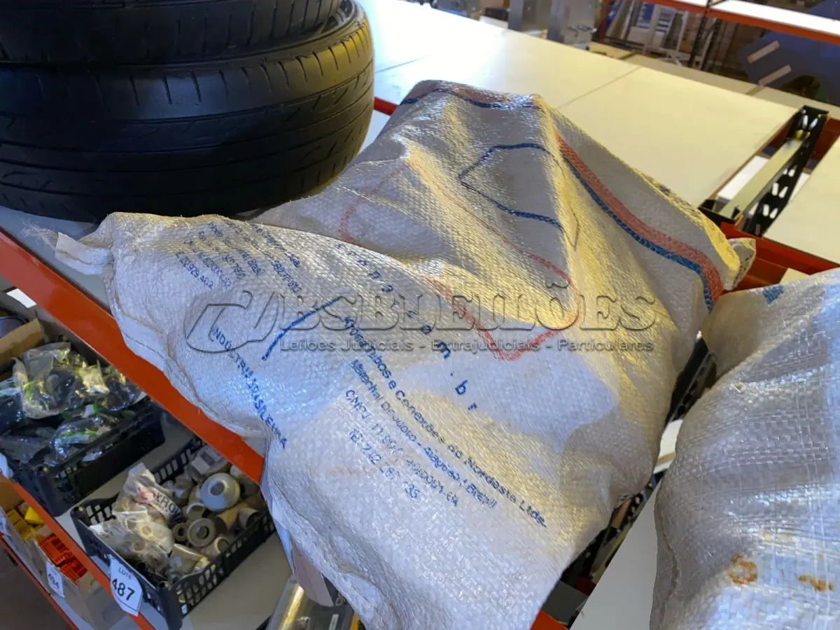 LOTE 483 - 10 T DE ESGOTO REDUÇÃO DE 100 X 50. (NO ESTADO) ATENÇÃO! FAZER A VISITAÇÃO ANTES DE ARREMATAR, NÃO SABEMOS SE FUNCIONA. LEILÃO NÃO TEM GARANTIA E NEM DEVOLUÇÃO, SUJEITO A POSSÍVEIS AVARIAS VISÍVEIS/OCULTAS E/OU AUSÊNCIA DE COMPONENTES.