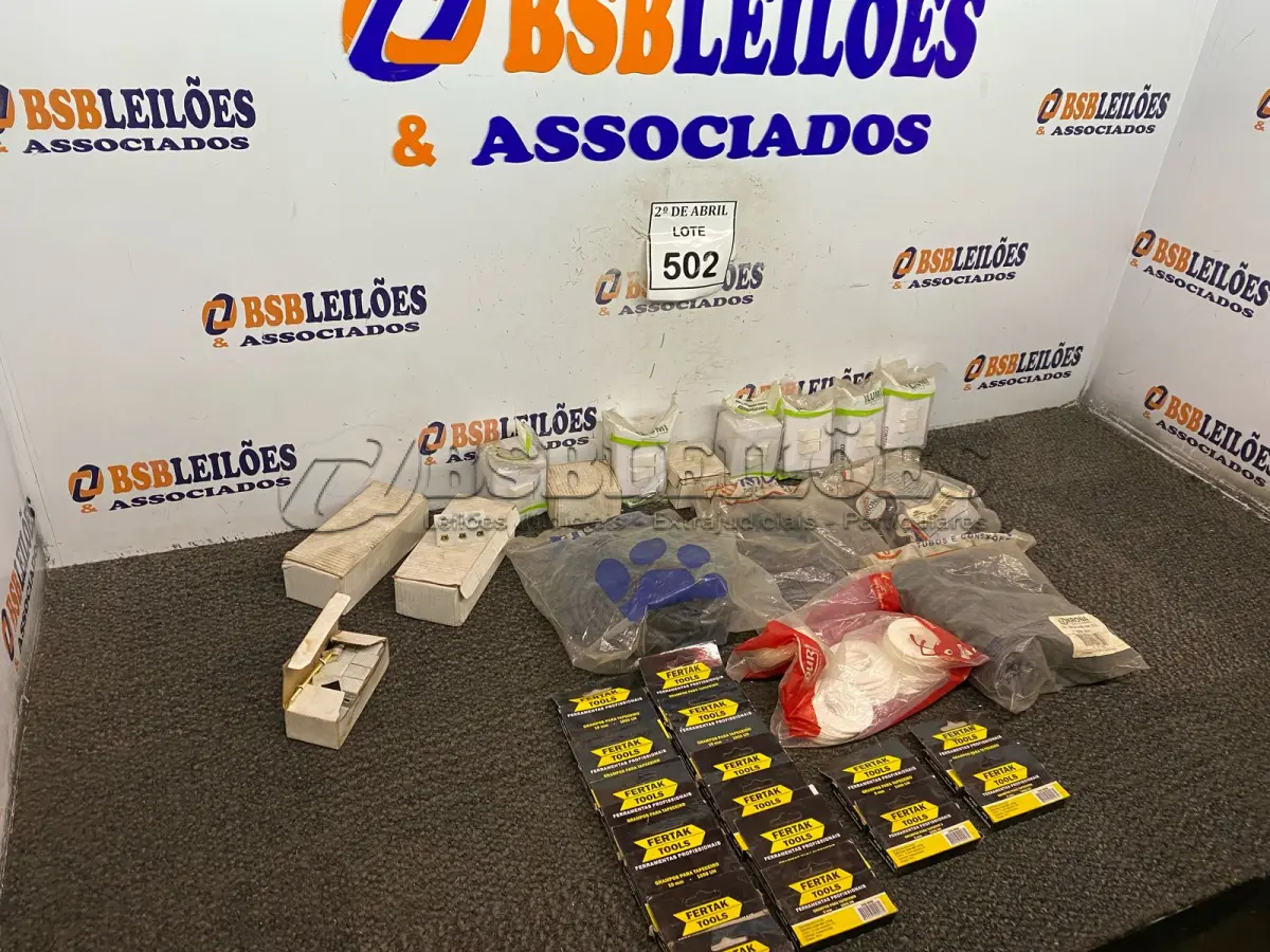 LOTE 502 - 01 LOTE COM ANÉIS DE VEDAÇÃO PARA ESGOTO E INTERRUPTORES. (NO ESTADO) ATENÇÃO! FAZER A VISITAÇÃO ANTES DE ARREMATAR, NÃO SABEMOS SE FUNCIONA. LEILÃO NÃO TEM GARANTIA E NEM DEVOLUÇÃO, SUJEITO A POSSÍVEIS AVARIAS VISÍVEIS/OCULTAS E/OU AUSÊNCIA DE COMPONENTES.