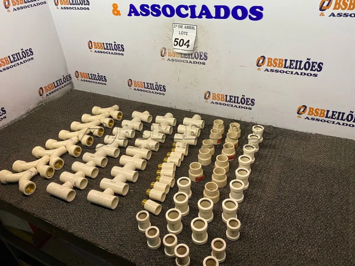 LOTE 504 - 01 LOTE COM CONEXÕES DIVERSAS. (NO ESTADO) ATENÇÃO! FAZER A VISITAÇÃO ANTES DE ARREMATAR, NÃO SABEMOS SE FUNCIONA. LEILÃO NÃO TEM GARANTIA E NEM DEVOLUÇÃO, SUJEITO A POSSÍVEIS AVARIAS VISÍVEIS/OCULTAS E/OU AUSÊNCIA DE COMPONENTES.