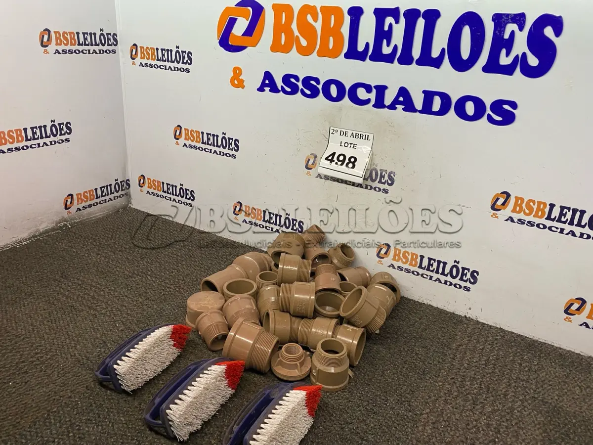 LOTE 498 - 01 LOTE COM CONEXÕES DIVERSAS. (NO ESTADO) ATENÇÃO! FAZER A VISITAÇÃO ANTES DE ARREMATAR, NÃO SABEMOS SE FUNCIONA. LEILÃO NÃO TEM GARANTIA E NEM DEVOLUÇÃO, SUJEITO A POSSÍVEIS AVARIAS VISÍVEIS/OCULTAS E/OU AUSÊNCIA DE COMPONENTES.