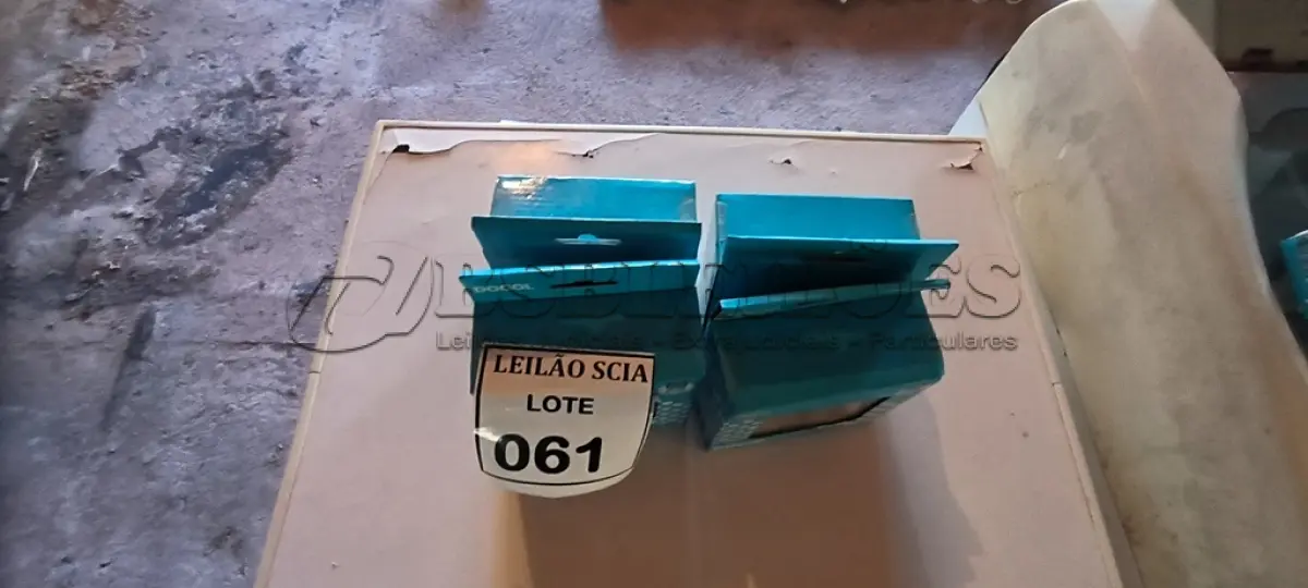 LOTE 061 - 04 CABIDES HOPE DOCOL. (NO ESTADO) ATENÇÃO! FAZER A VISITAÇÃO ANTES DE ARREMATAR, NÃO SABEMOS SE FUNCIONA. LEILÃO NÃO TEM GARANTIA E NEM DEVOLUÇÃO, SUJEITO A POSSÍVEIS AVARIAS VISÍVEIS/OCULTAS E/OU AUSÊNCIA DE COMPONENTES.