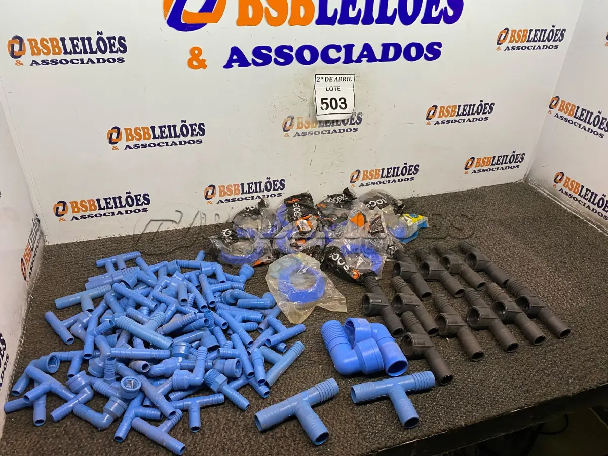 LOTE 503 - 01 LOTE COM ANÉIS DE VEDAÇÃO PARA CAIXA ACOPLADA E EMENDAS DE MANGUEIRAS. (NO ESTADO) ATENÇÃO! FAZER A VISITAÇÃO ANTES DE ARREMATAR, NÃO SABEMOS SE FUNCIONA. LEILÃO NÃO TEM GARANTIA E NEM DEVOLUÇÃO, SUJEITO A POSSÍVEIS AVARIAS VISÍVEIS/OCULTAS E/OU AUSÊNCIA DE COMPONENTES.