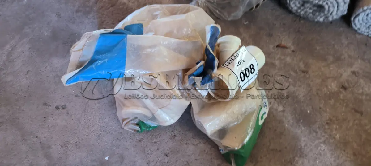 LOTE 008 - 01 LOTE COM CONEXÕES T REDUÇÃO 75 X50 E Y DE 75X50. (NO ESTADO) ATENÇÃO! FAZER A VISITAÇÃO ANTES DE ARREMATAR, NÃO SABEMOS SE FUNCIONA. LEILÃO NÃO TEM GARANTIA E NEM DEVOLUÇÃO, SUJEITO A POSSÍVEIS AVARIAS VISÍVEIS/OCULTAS E/OU AUSÊNCIA DE COMPONENTES.