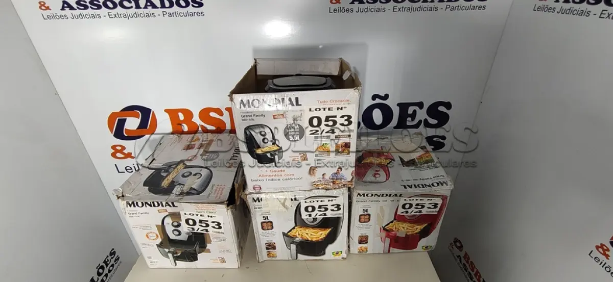 LOTE 053 - 04 - FRITADEIRAS SEM ÓLEO AIR FRYER 5LITROS, MONDIAL 110V (NO ESTADO, NÃO SABEMOS SE FUNCIONA. LEILÃO NÃO TEM GARANTIA E NEM DEVOLUÇÃO, SUJEITO A POSSÍVEIS AVARIAS VISÍVEIS/OCULTAS E/OU AUSÊNCIA DE COMPONENTES)