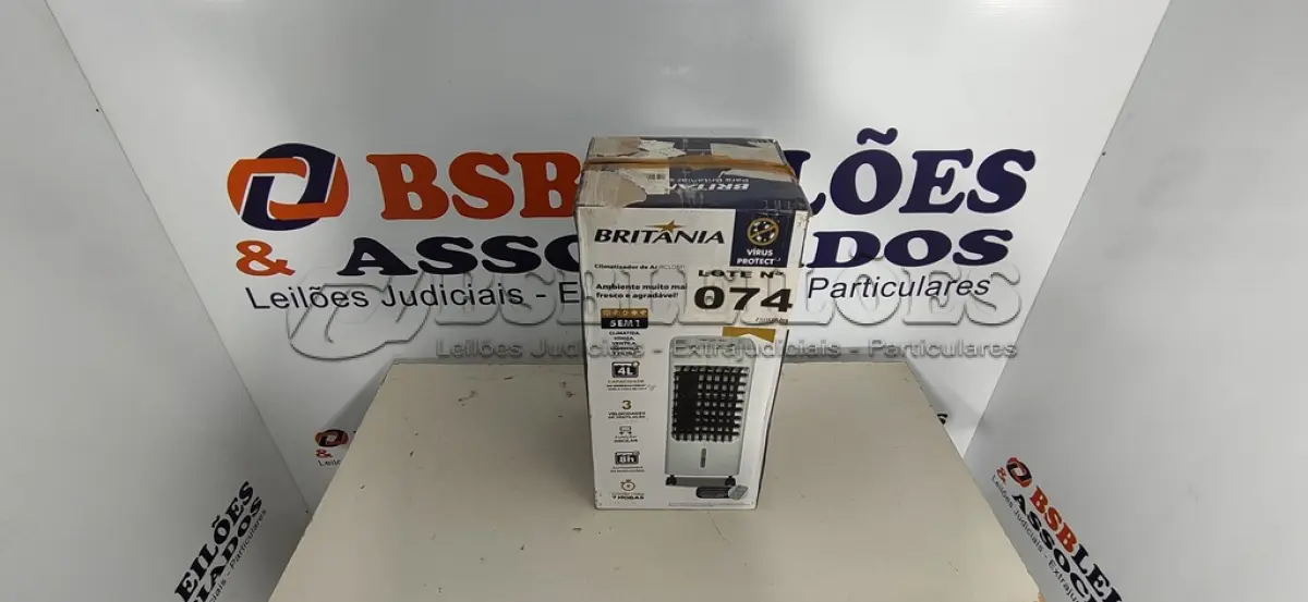 LOTE 074 - 01 - CLIMATIZADOR DE AR BRITÂNIA 5 EM 1 BCL05FI 127VOLTS (NO ESTADO, NÃO SABEMOS SE FUNCIONA. LEILÃO NÃO TEM GARANTIA E NEM DEVOLUÇÃO, SUJEITO A POSSÍVEIS AVARIAS VISÍVEIS/OCULTAS E/OU AUSÊNCIA DE COMPONENTES)
