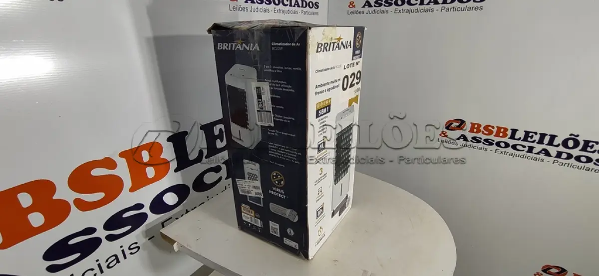 LOTE 029 - 01 - CLIMATIZADOR DE AR BRITÂNIA 5 EM 1 BCL05FI 220VOLTS (NO ESTADO, NÃO SABEMOS SE FUNCIONA. LEILÃO NÃO TEM GARANTIA E NEM DEVOLUÇÃO, SUJEITO A POSSÍVEIS AVARIAS VISÍVEIS/OCULTAS E/OU AUSÊNCIA DE COMPONENTES)