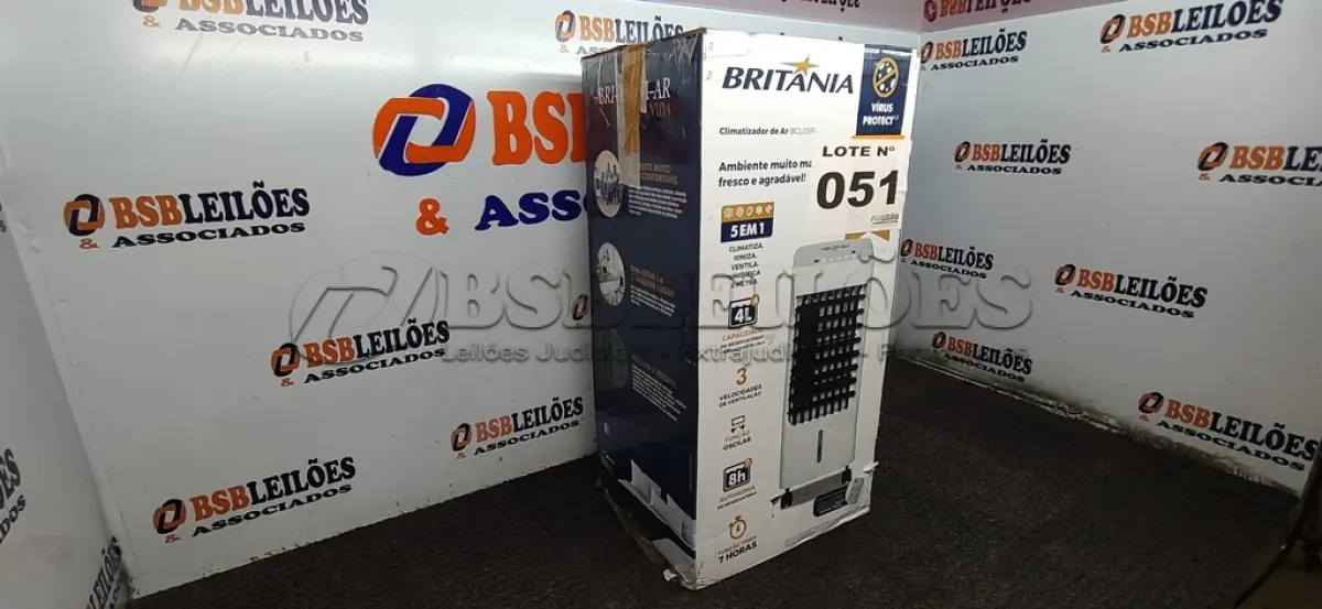 LOTE 051 - 01 - CLIMATIZADOR DE AR BRITÂNIA 5 EM 1 BCL05FI 127VOLTS (NO ESTADO, NÃO SABEMOS SE FUNCIONA. LEILÃO NÃO TEM GARANTIA E NEM DEVOLUÇÃO, SUJEITO A POSSÍVEIS AVARIAS VISÍVEIS/OCULTAS E/OU AUSÊNCIA DE COMPONENTES)
