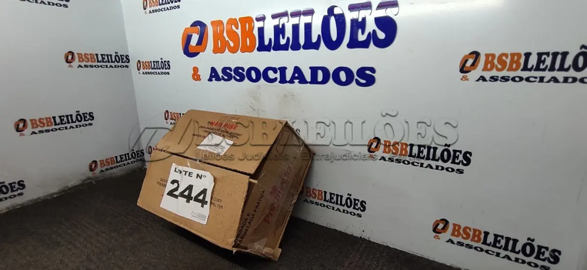 LOTE 244 - 11 - FONES DE OUVIDO BLUETOOTH SPORT WIRELESS JB-227 (NO ESTADO, NÃO SABEMOS SE FUNCIONA. LEILÃO NÃO TEM GARANTIA E NEM DEVOLUÇÃO, SUJEITO A POSSÍVEIS AVARIAS VISÍVEIS/OCULTAS E/OU AUSÊNCIA DE COMPONENTES)