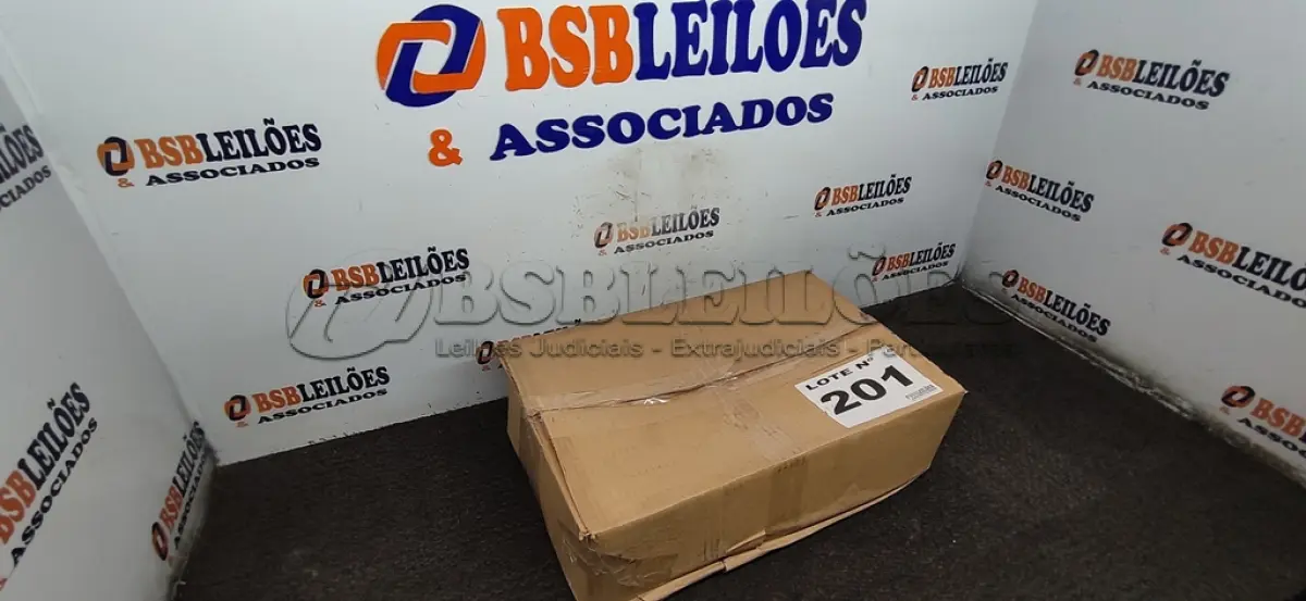 LOTE 201 - 25 - PACOTES ABRAÇADEIRAS PLÁSTICAS 400X4,8 NATURAL CONEXEL 100 UNIDADES CADA (NO ESTADO, NÃO SABEMOS SE FUNCIONA. LEILÃO NÃO TEM GARANTIA E NEM DEVOLUÇÃO, SUJEITO A POSSÍVEIS AVARIAS VISÍVEIS/OCULTAS E/OU AUSÊNCIA DE COMPONENTES)