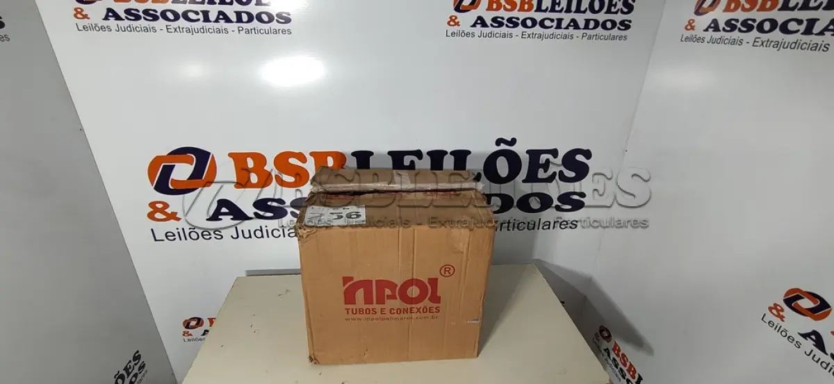 LOTE 256 - 120 - CAIXAS CONDULETE 7 ENTRADAS (NO ESTADO, NÃO SABEMOS SE FUNCIONA. LEILÃO NÃO TEM GARANTIA E NEM DEVOLUÇÃO, SUJEITO A POSSÍVEIS AVARIAS VISÍVEIS/OCULTAS E/OU AUSÊNCIA DE COMPONENTES)