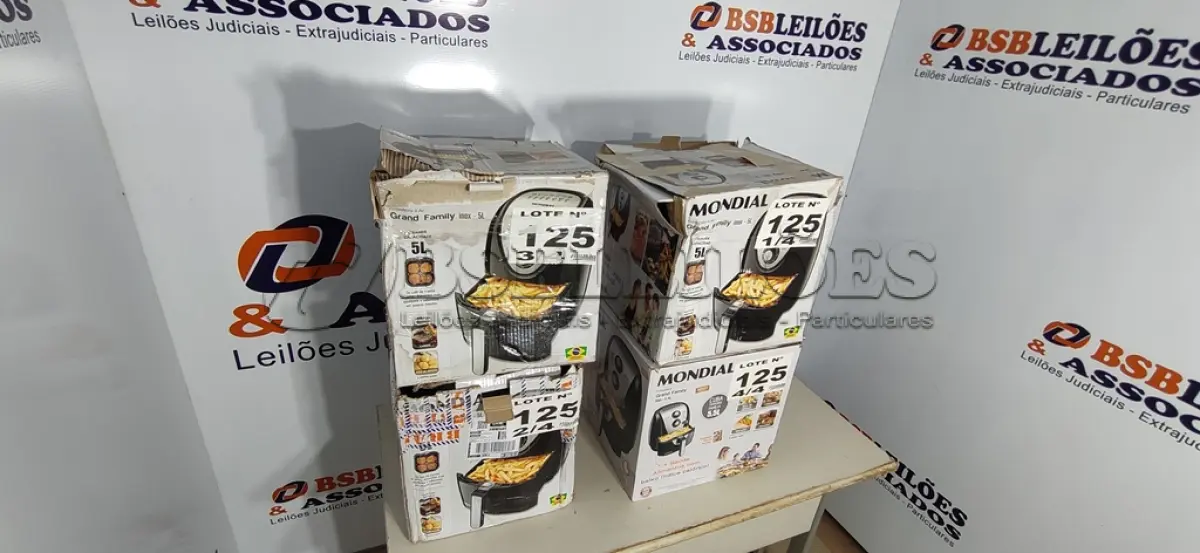 LOTE 125 - 04 - FRITADEIRAS SEM ÓLEO AIR FRYER 5LITROS, MONDIAL 110V (NO ESTADO, NÃO SABEMOS SE FUNCIONA. LEILÃO NÃO TEM GARANTIA E NEM DEVOLUÇÃO, SUJEITO A POSSÍVEIS AVARIAS VISÍVEIS/OCULTAS E/OU AUSÊNCIA DE COMPONENTES)