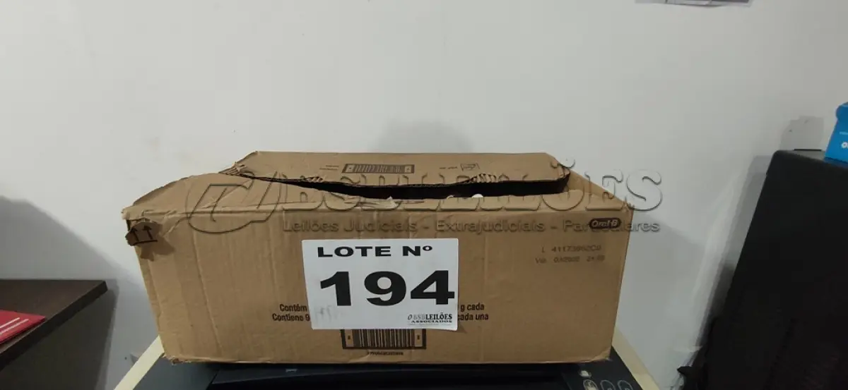 LOTE 194 - 50 - ITENS SEXY SHOP DIVERSOS (NO ESTADO, NÃO SABEMOS SE FUNCIONA. LEILÃO NÃO TEM GARANTIA E NEM DEVOLUÇÃO, SUJEITO A POSSÍVEIS AVARIAS VISÍVEIS/OCULTAS E/OU AUSÊNCIA DE COMPONENTES)