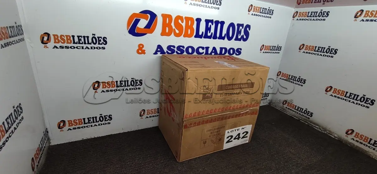 LOTE 242 - GANCHOS EXPOSITORES (NO ESTADO, NÃO SABEMOS SE FUNCIONA. LEILÃO NÃO TEM GARANTIA E NEM DEVOLUÇÃO, SUJEITO A POSSÍVEIS AVARIAS VISÍVEIS/OCULTAS E/OU AUSÊNCIA DE COMPONENTES)
