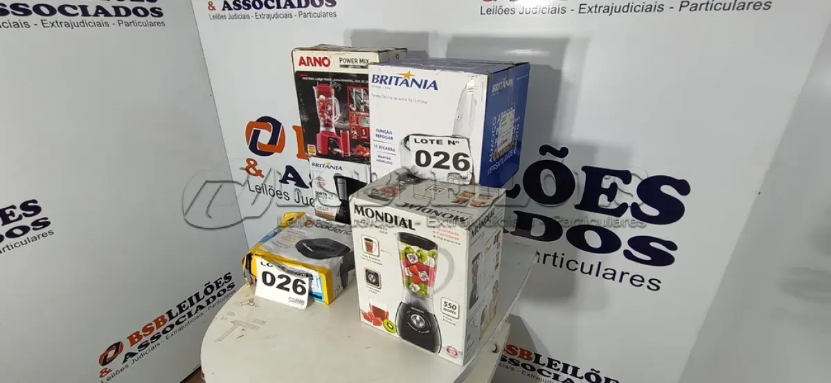 LOTE 026 - 06 – ELETRODOMÉSTICOS DIVERSOS (NO ESTADO, NÃO SABEMOS SE FUNCIONA. LEILÃO NÃO TEM GARANTIA E NEM DEVOLUÇÃO, SUJEITO A POSSÍVEIS AVARIAS VISÍVEIS/OCULTAS E/OU AUSÊNCIA DE COMPONENTES)