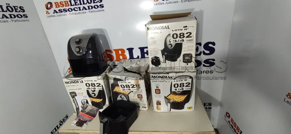 LOTE 082 - 04 - FRITADEIRAS SEM ÓLEO AIR FRYER 5LITROS, MONDIAL 110V (NO ESTADO, NÃO SABEMOS SE FUNCIONA. LEILÃO NÃO TEM GARANTIA E NEM DEVOLUÇÃO, SUJEITO A POSSÍVEIS AVARIAS VISÍVEIS/OCULTAS E/OU AUSÊNCIA DE COMPONENTES)