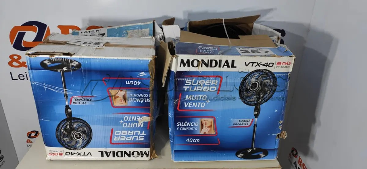 LOTE 257 - 04 - VENTILADORES DIVERSOS 110V (NO ESTADO, NÃO SABEMOS SE FUNCIONA. LEILÃO NÃO TEM GARANTIA E NEM DEVOLUÇÃO, SUJEITO A POSSÍVEIS AVARIAS VISÍVEIS/OCULTAS E/OU AUSÊNCIA DE COMPONENTES)