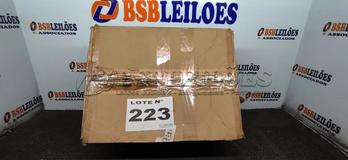 LOTE 223 - APROXIMADAMENTE 30 ITENS DIVERSOS (NO ESTADO, NÃO SABEMOS SE FUNCIONA. LEILÃO NÃO TEM GARANTIA E NEM DEVOLUÇÃO, SUJEITO A POSSÍVEIS AVARIAS VISÍVEIS/OCULTAS E/OU AUSÊNCIA DE COMPONENTES)