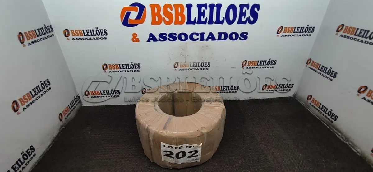 LOTE 202 - 01 - ROLO DE FITA DE ARQUEAR (NO ESTADO, NÃO SABEMOS SE FUNCIONA. LEILÃO NÃO TEM GARANTIA E NEM DEVOLUÇÃO, SUJEITO A POSSÍVEIS AVARIAS VISÍVEIS/OCULTAS E/OU AUSÊNCIA DE COMPONENTES)