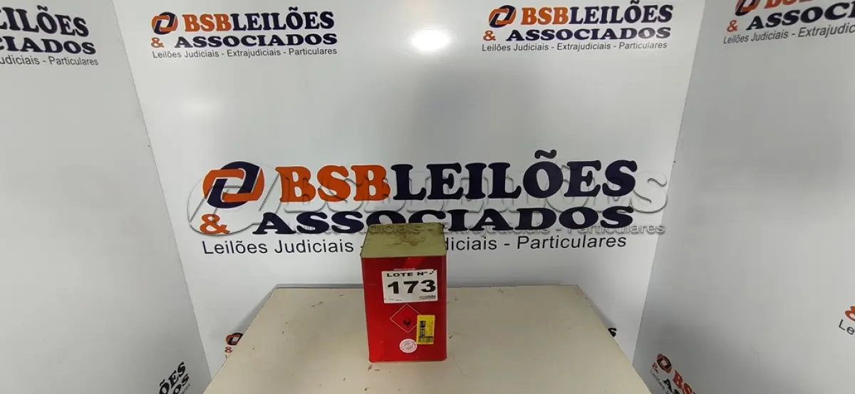 LOTE 173 - 01 - LATA DE COLA DE CONTATO QUIMICOLLA (NO ESTADO, NÃO SABEMOS SE FUNCIONA. LEILÃO NÃO TEM GARANTIA E NEM DEVOLUÇÃO, SUJEITO A POSSÍVEIS AVARIAS VISÍVEIS/OCULTAS E/OU AUSÊNCIA DE COMPONENTES)
